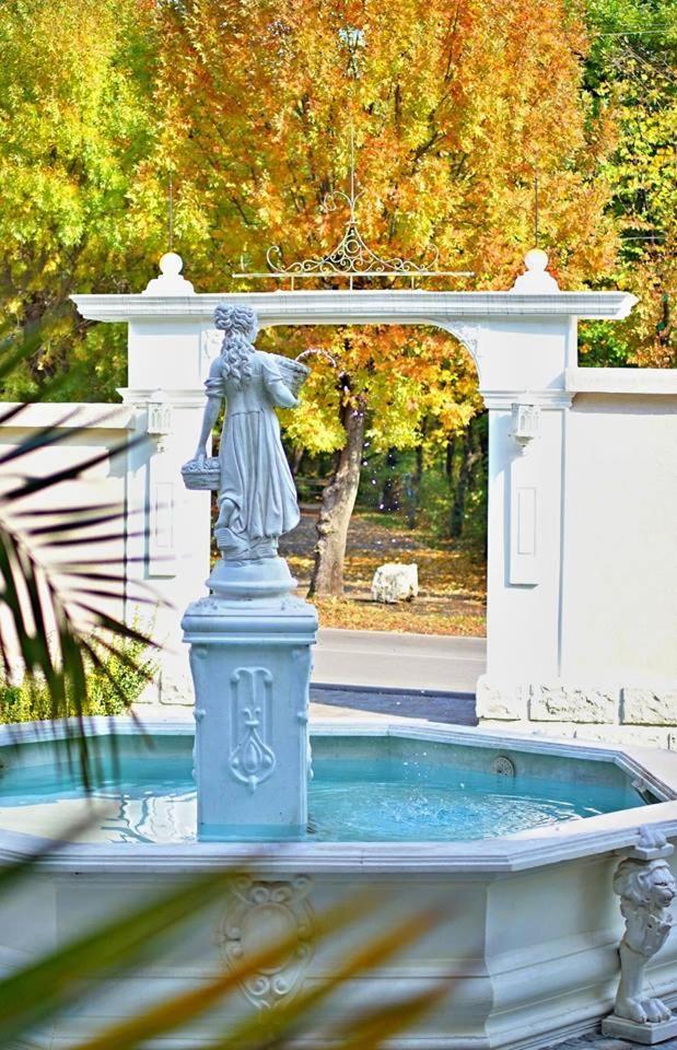 Бутиков Хотел History Haskovo Esterno foto